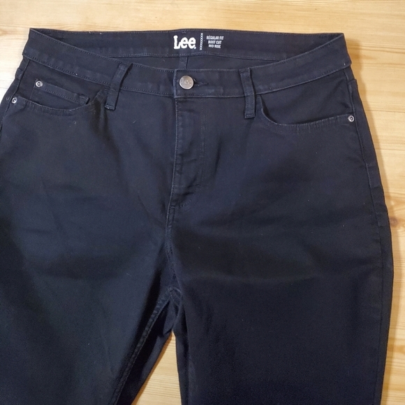 Lee Women's Boot Cut Black Jeans 👖 - Picture 5 of 9